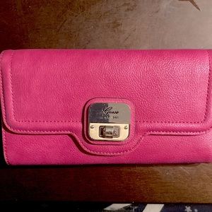 Guess wallet